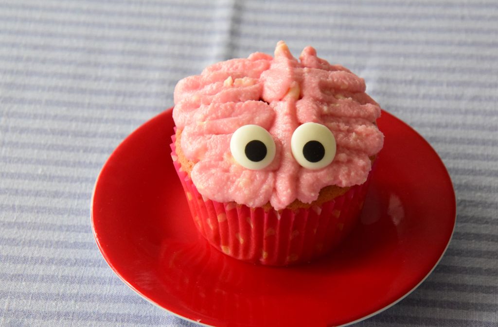Halloween: Gehirn-Cupcakes backen - Pack es an - Stuttgarter Kinderzeitung
