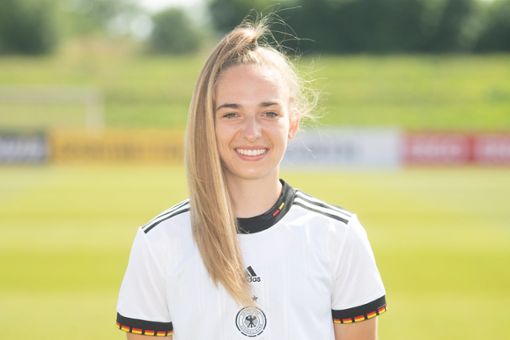 Sophia Kleinherne spielt für die deutsche Fußball-Nationalmannschaft. Foto: Sebastian Gollnow/dpa